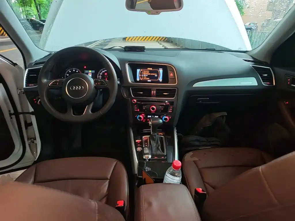 Audi Q5 2018 — фото 10
