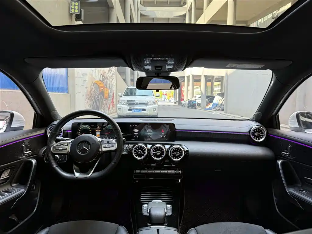 Mercedes-Benz A-Class 2021 — фото 11