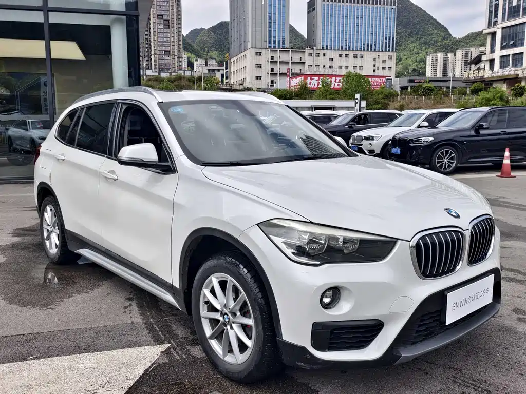 BMW X1 2019 — фото 9