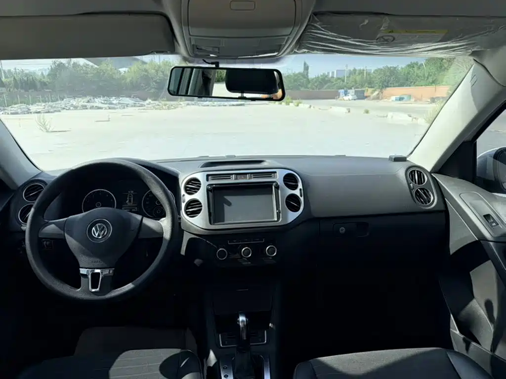 Volkswagen Tiguan 2016 — фото 14