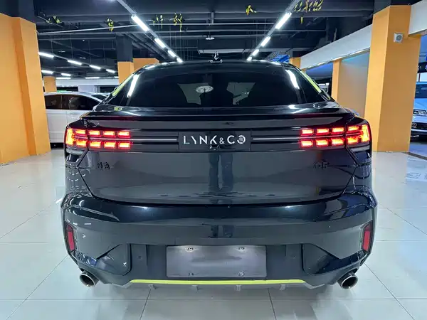 Lynk & Co 05 2021