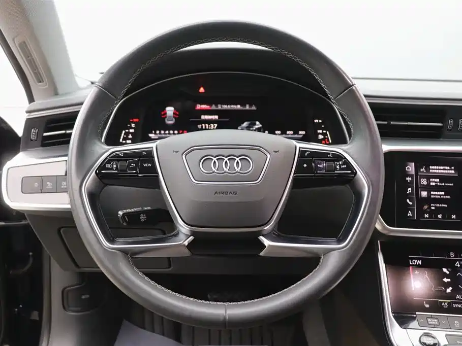 Audi A7L 2023 — фото 15