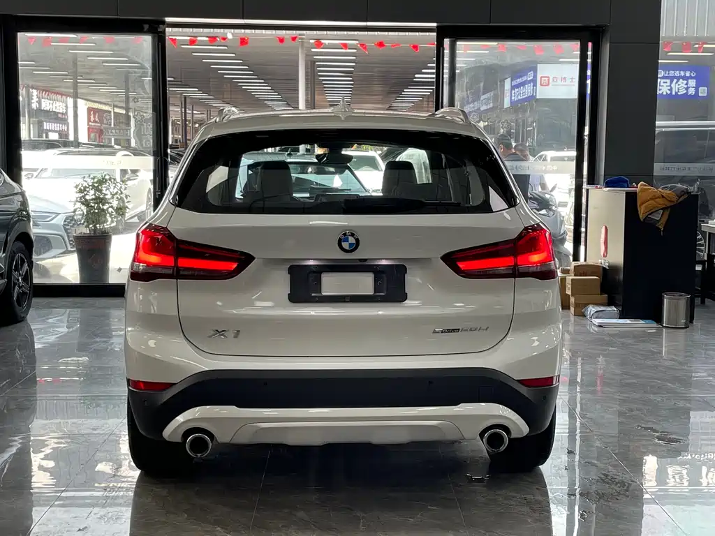 BMW X1 2023 — фото 15