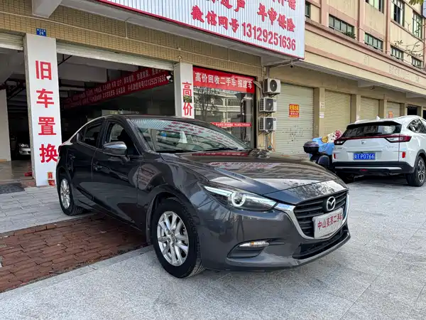 Mazda 3 Axela 2017