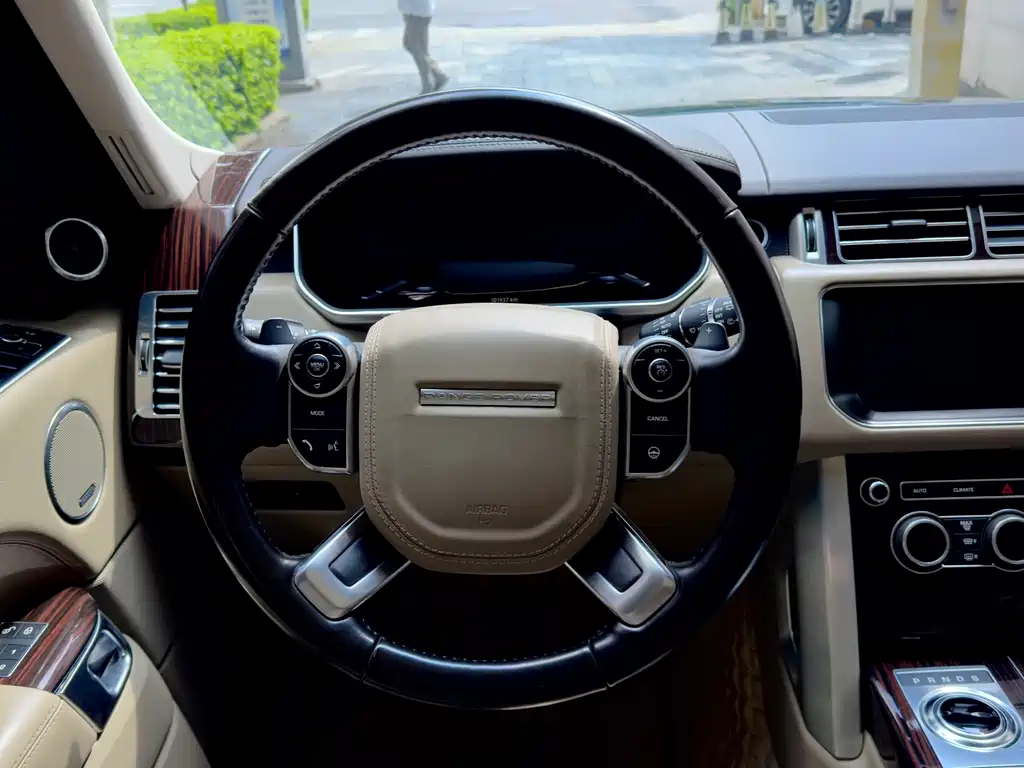 Land Rover Range Rover 2017 — фото 12