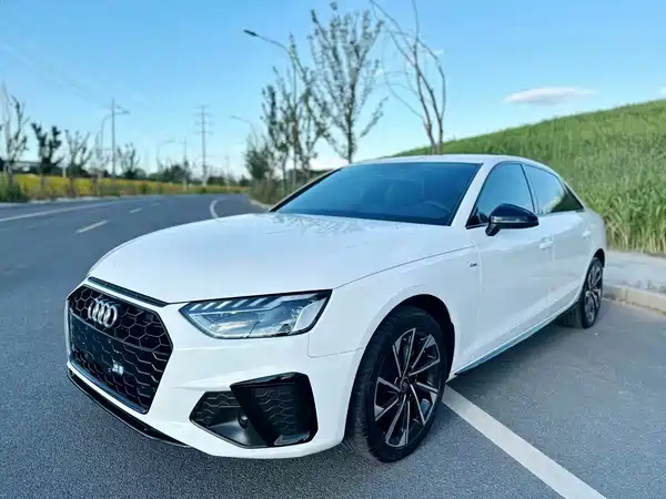 Audi A4L 2023