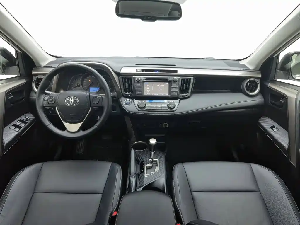 Toyota RAV4 2014