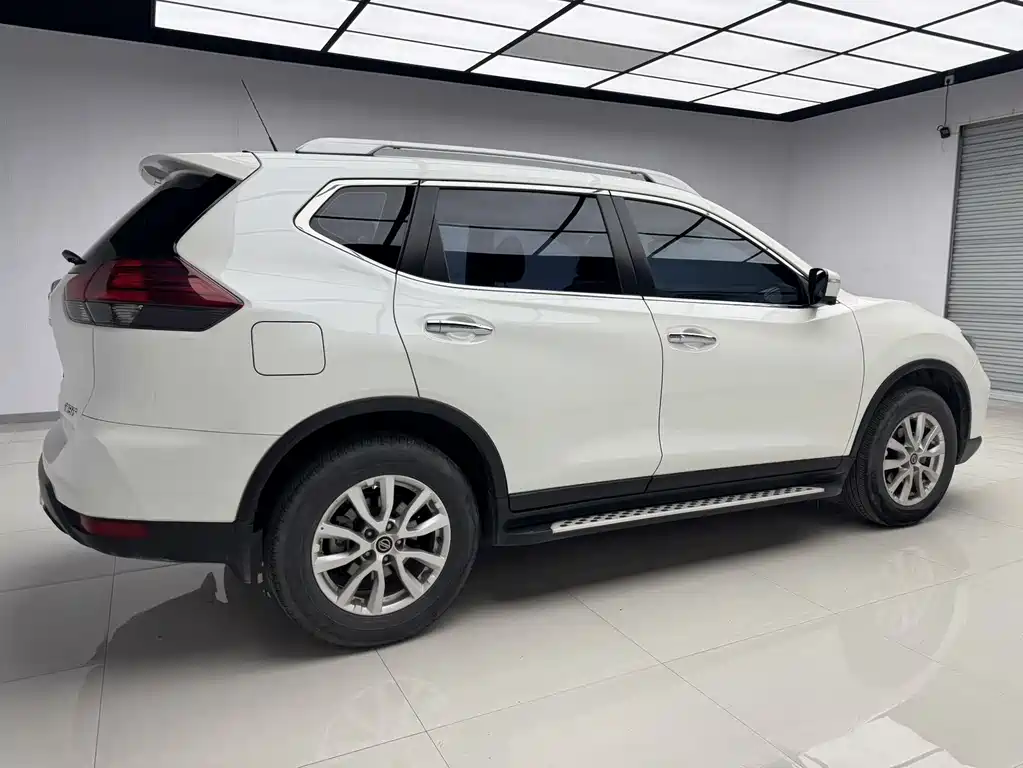 Nissan X-Trail 2023 — фото 6