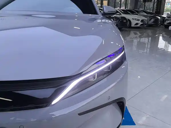 BYD Han 2025