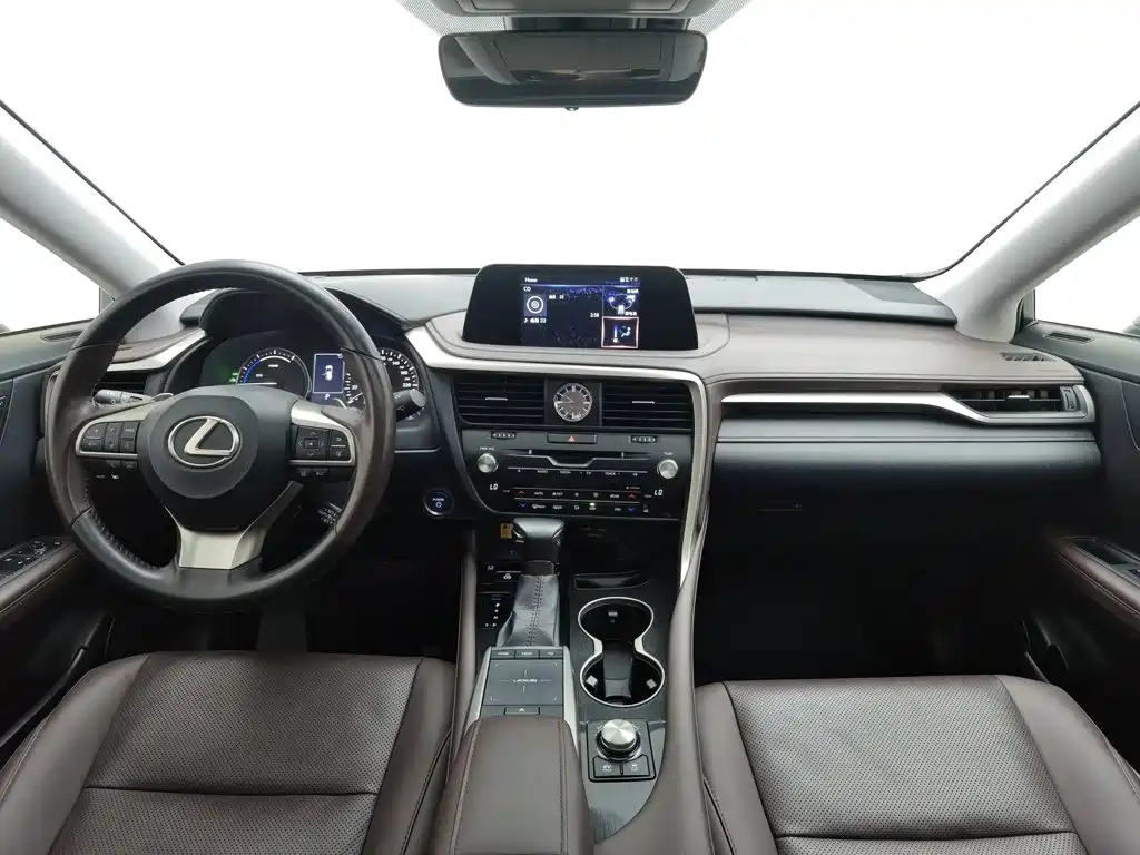 Lexus RX 2022