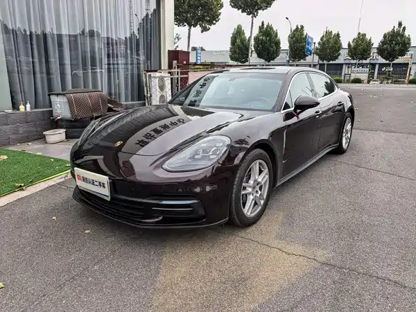 Porsche Panamera 2018