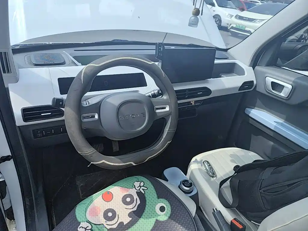 Geely Galaxy Panda 2025 — фото 10
