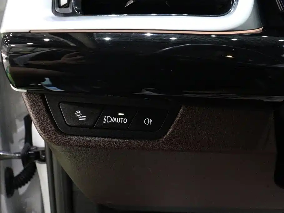 BMW X1 2023 — фото 17