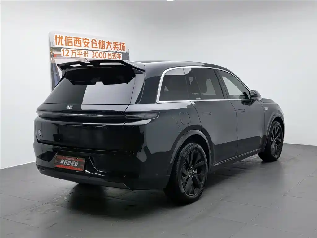 Li Auto Li L8 2023