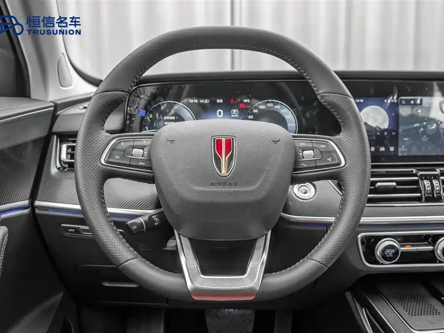 Hongqi HS5 2025 — фото 17