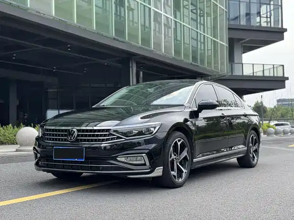 Volkswagen Magotan 2023