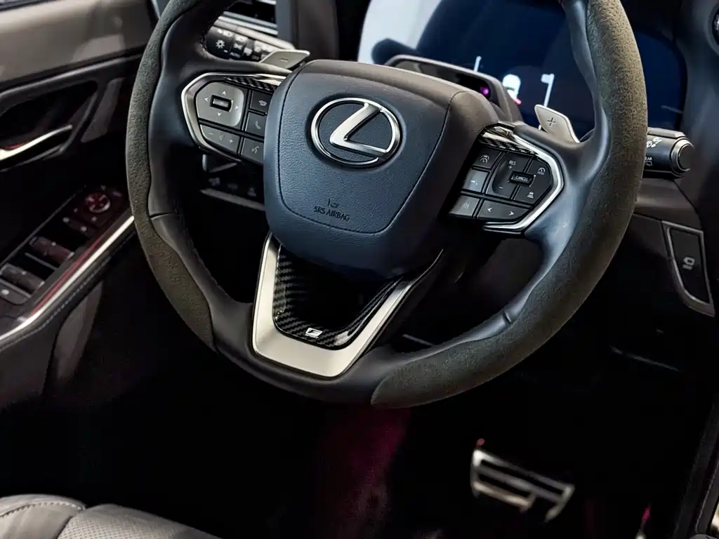 Lexus GX 2024 — фото 7