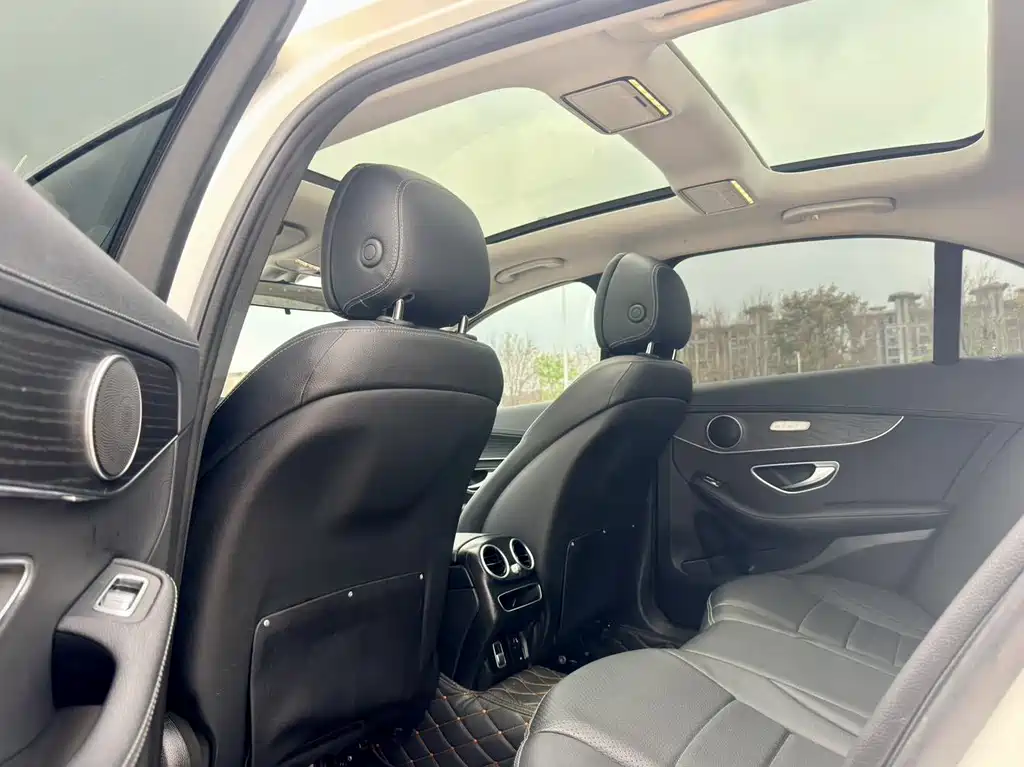 Mercedes-Benz C-Class 2021 — фото 13
