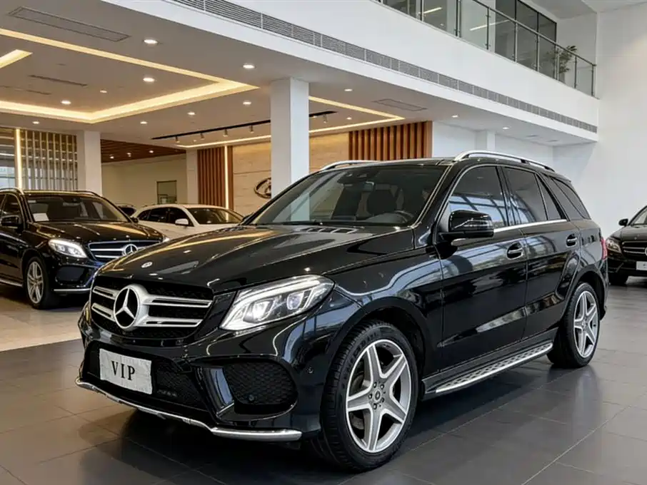 Mercedes-Benz GLE 2018 — фото 2