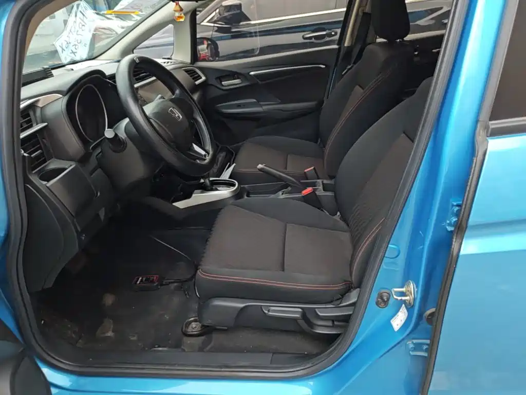 Honda Fit 2018 — фото 15
