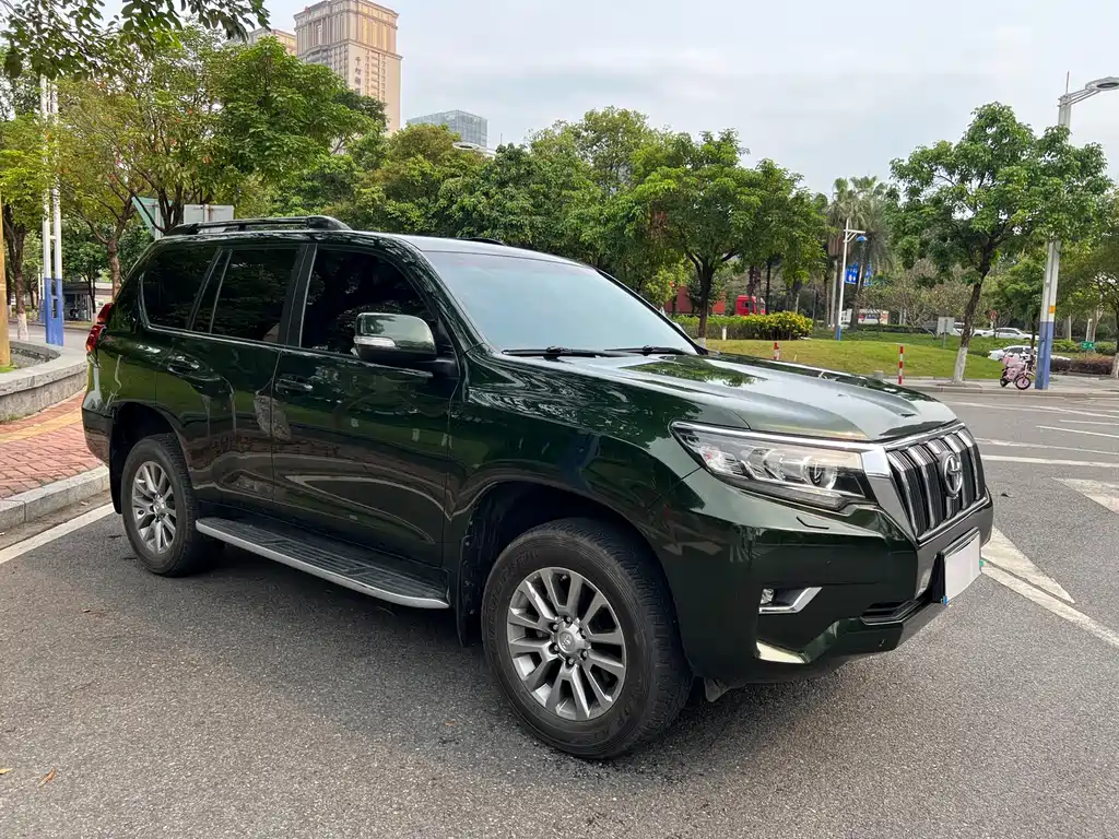Toyota Prado 2019 — фото 3