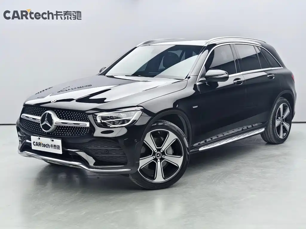Mercedes-Benz GLC 2022 — фото 1