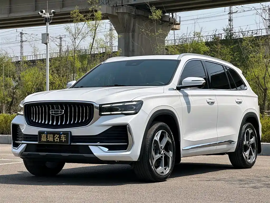 Geely Xingyue L 2025 — фото 1
