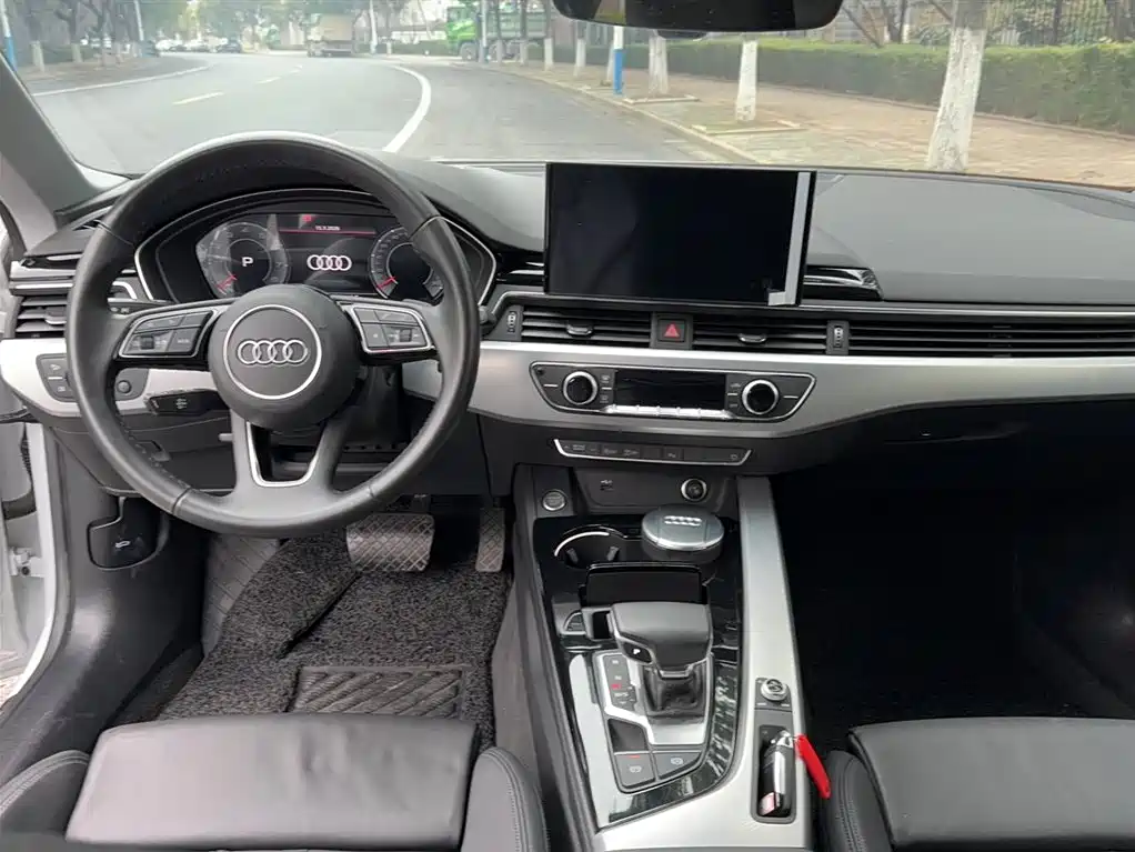 Audi A5 2023 — фото 10