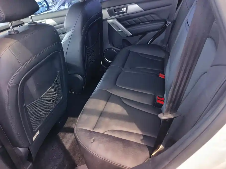 Haval H2 2015 — фото 11