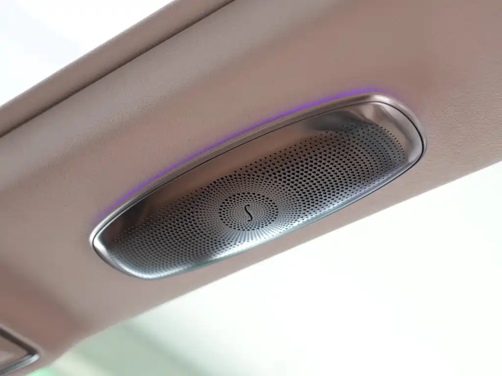 Mercedes-Benz Maybach S-Class 2018 — фото 18