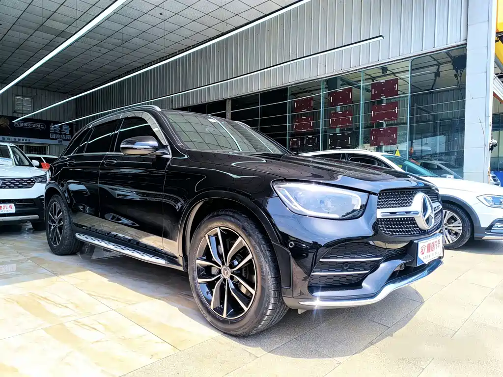 Mercedes-Benz GLC 2021 — фото 3