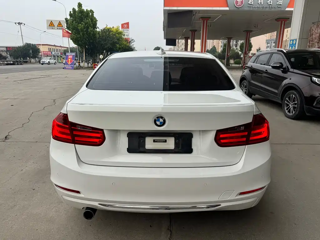 BMW 3 Series 2013 — фото 15