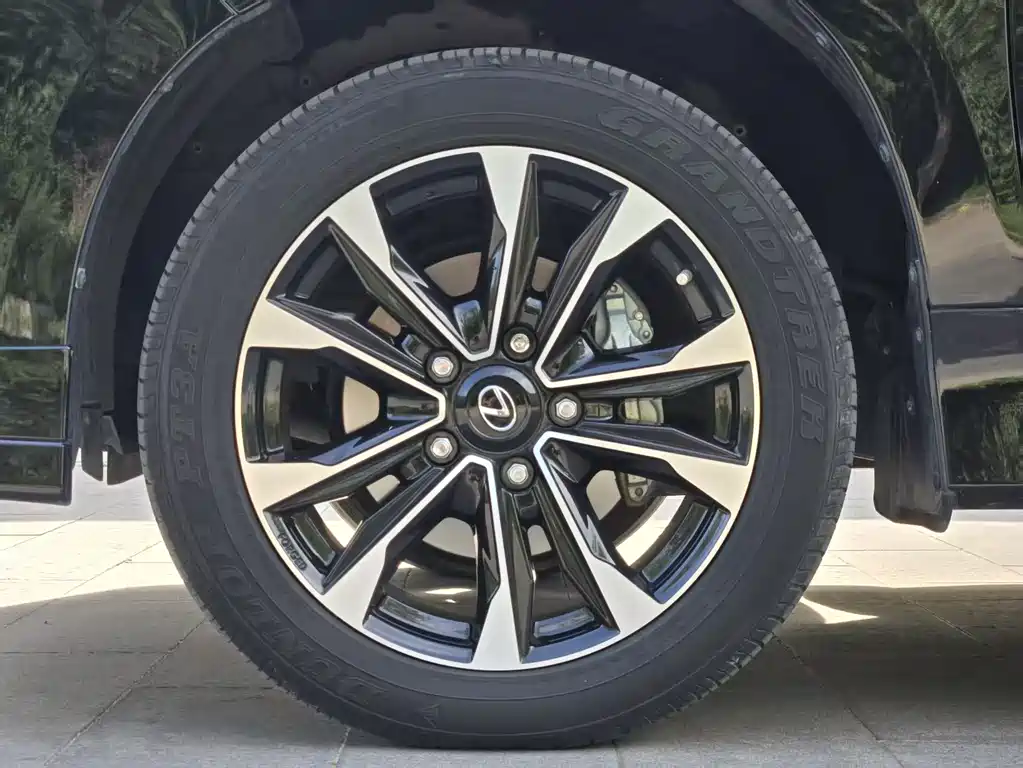 Lexus LX 2022 — фото 14