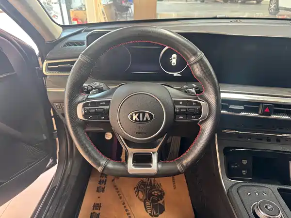 Kia K5 2021