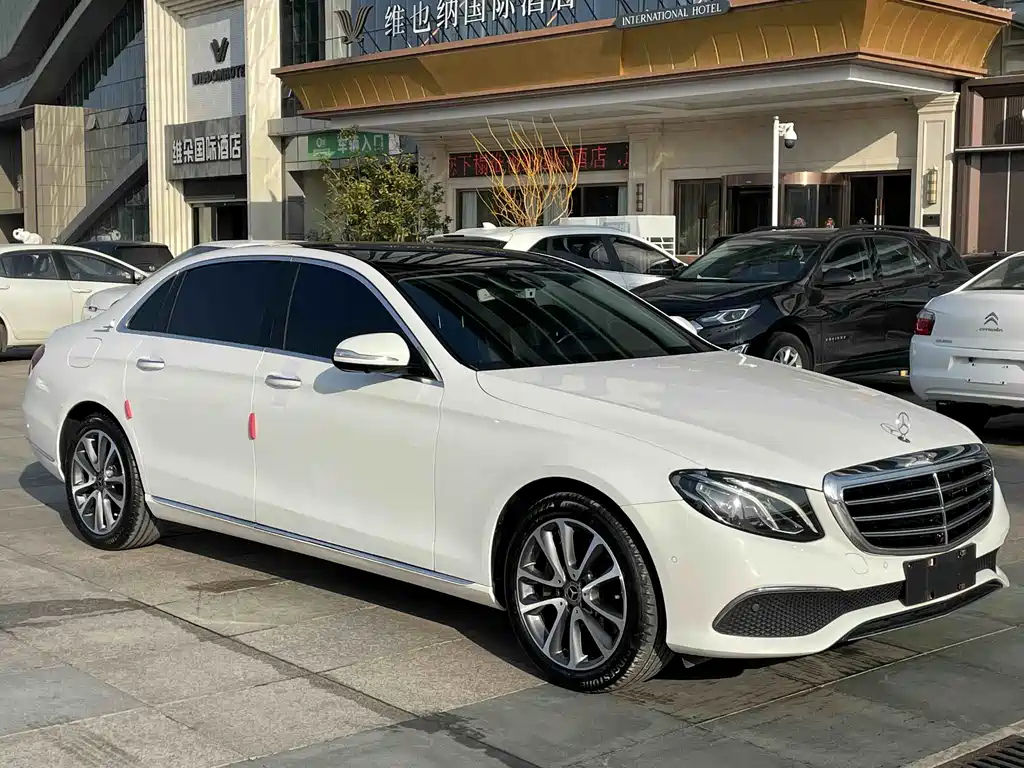 Mercedes-Benz E-Class 2017 — фото 3