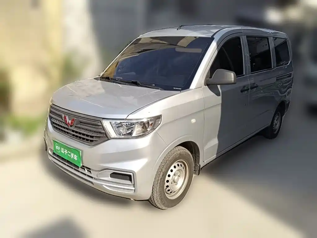 Wuling Hongguang V 2021 — фото 2