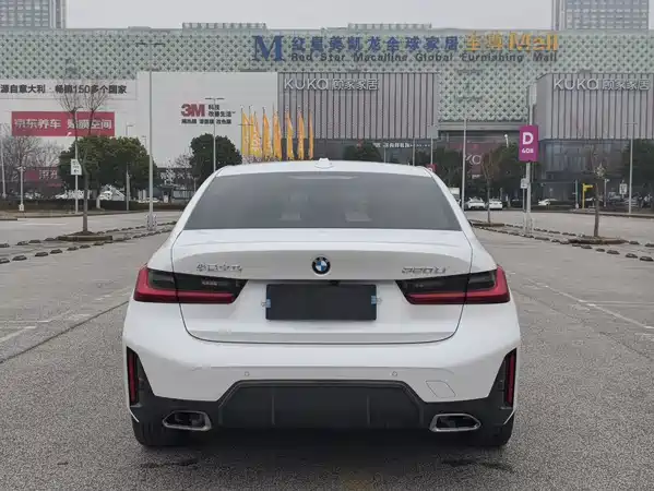 BMW 3 Series 2023
