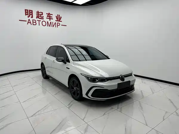 Volkswagen Golf 2023