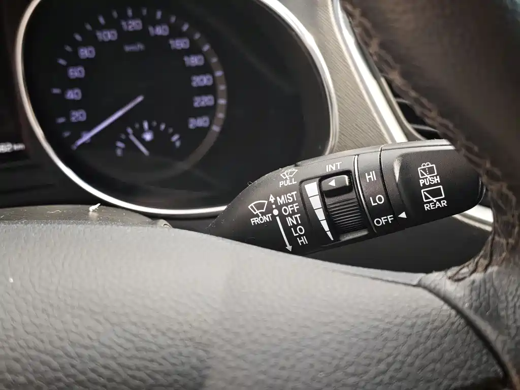 Hyundai Santa Fe 2018 — фото 23