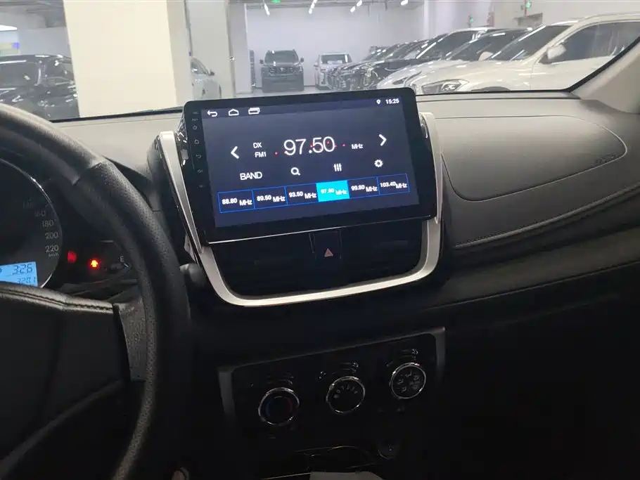 Toyota Vios 2018 — фото 13