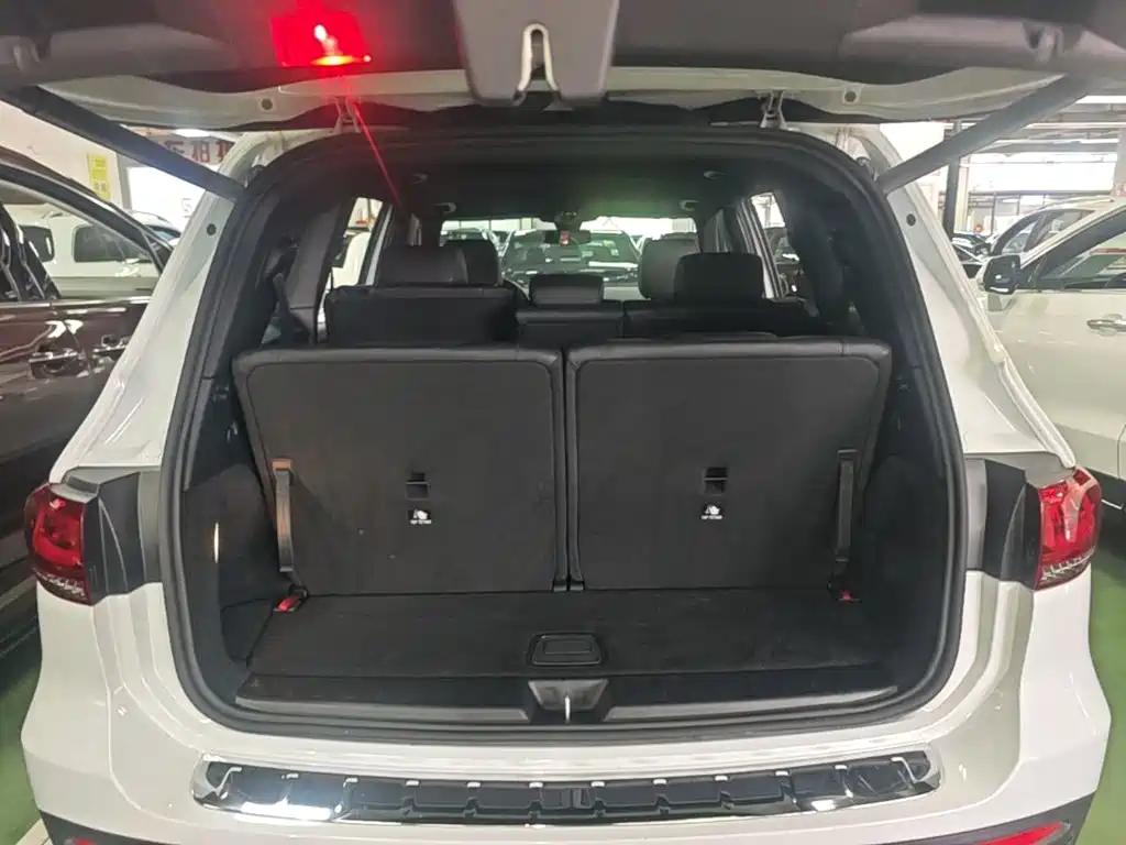 Mercedes-Benz GLB 2020 — фото 19