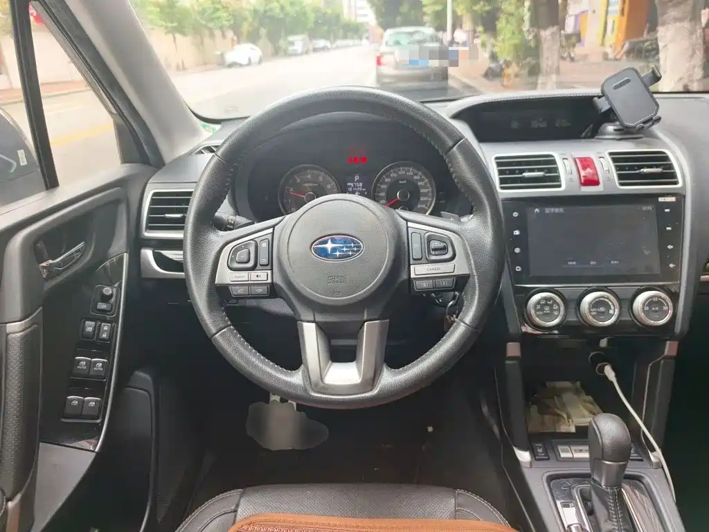 Subaru Forester 2017