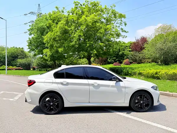 BMW 1 Series 2023