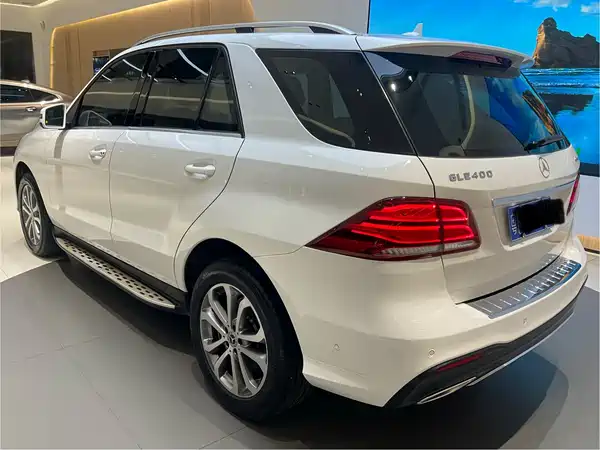 Mercedes-Benz GLE 2017
