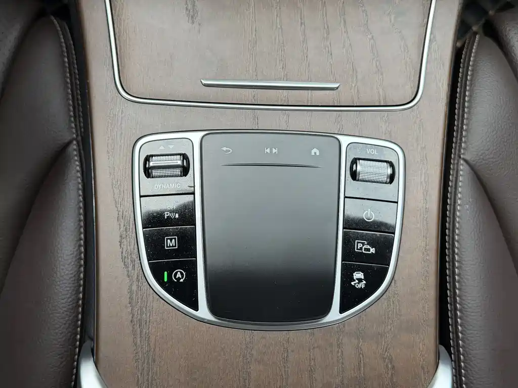 Mercedes-Benz GLC 2022 — фото 26