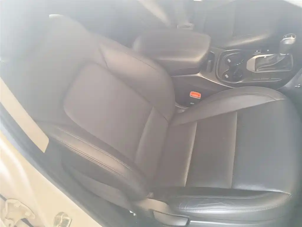 Hyundai Santa Fe 2016 — фото 25