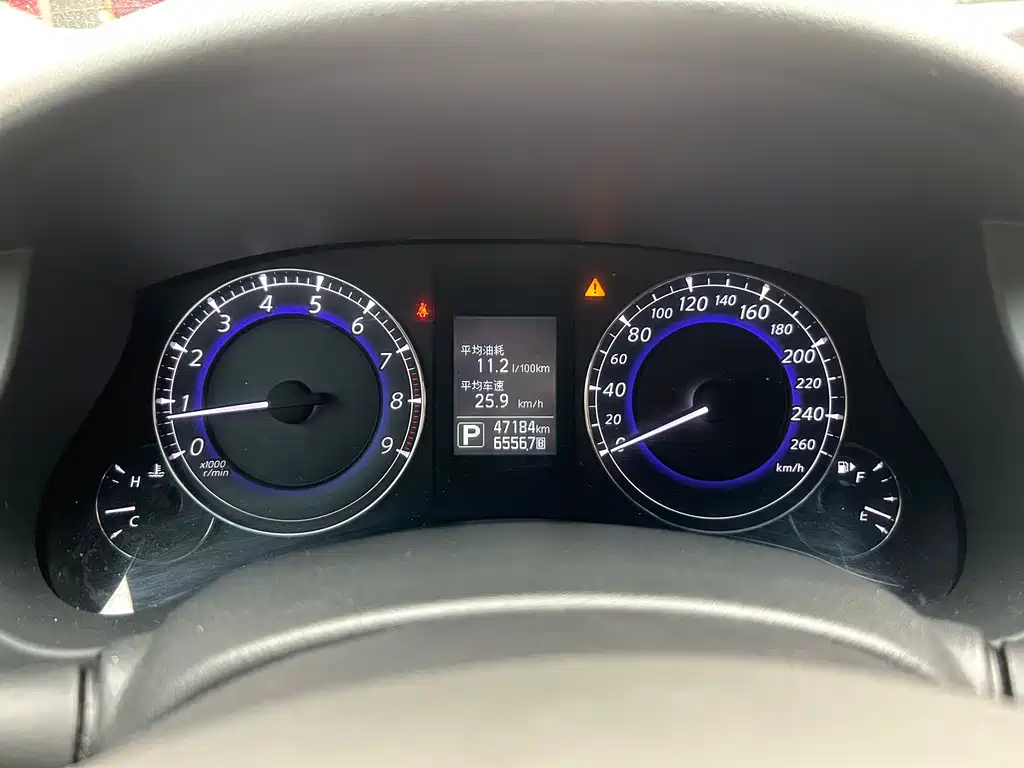 Infiniti QX50 2017 — фото 12