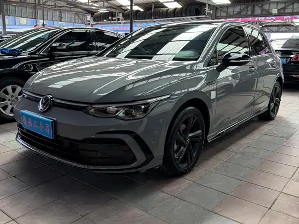 Volkswagen Golf 2022
