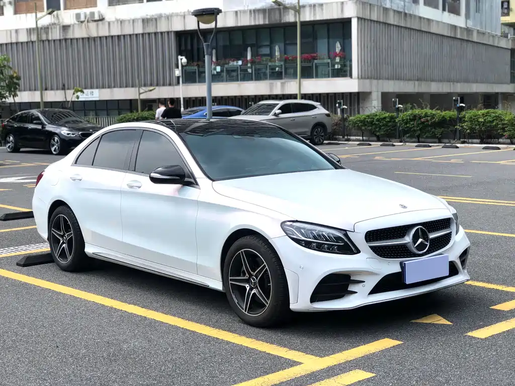 Mercedes-Benz C-Class 2021 — фото 3