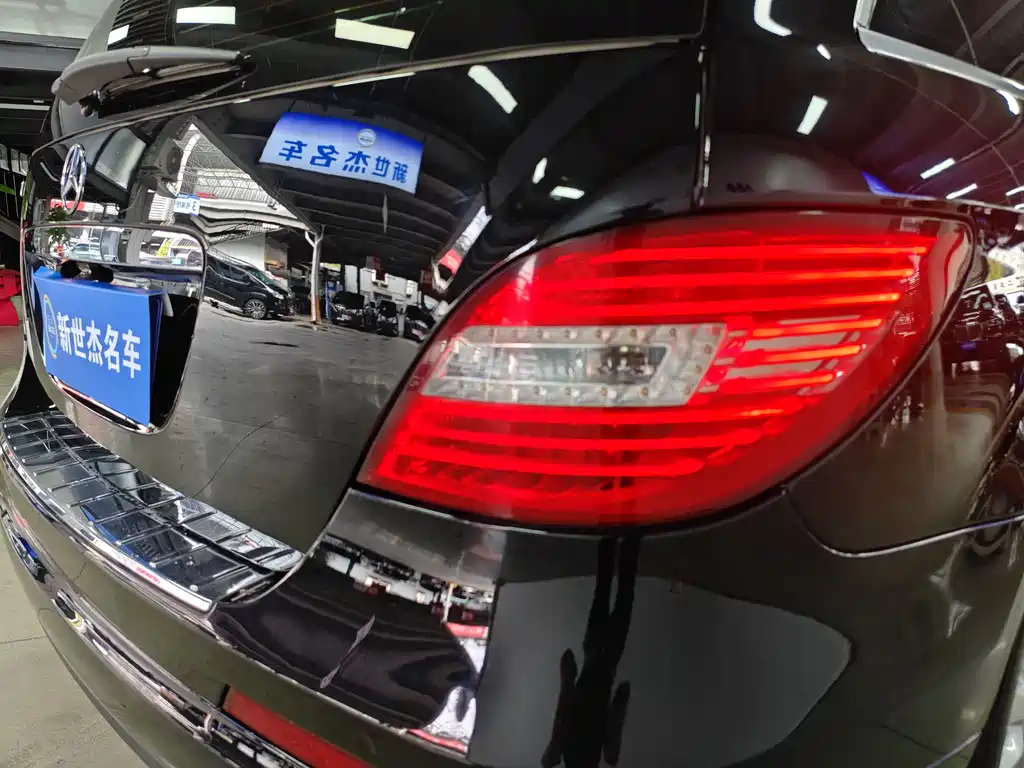 Mercedes-Benz R-Class 2014 — фото 12